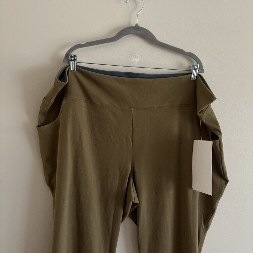 Women With Control Plus 28WP Olive Petite St.Tropez Twill Pockets Leggings NWT - Picture 4 of 15